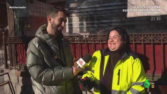 Una vecina rumana de Fresnedillas confiesa a Isma Juárez su insulto favorito en español "Tengo amigos chinos, hondureños, españoles, colombianos, uruguayos, paraguayos, cubanos y de Bangladesh", comenta a Isma Juárez Alessandro, un brasileño de Fresnedillas de la Oliva, donde conviven más de 30 nacionalidades.