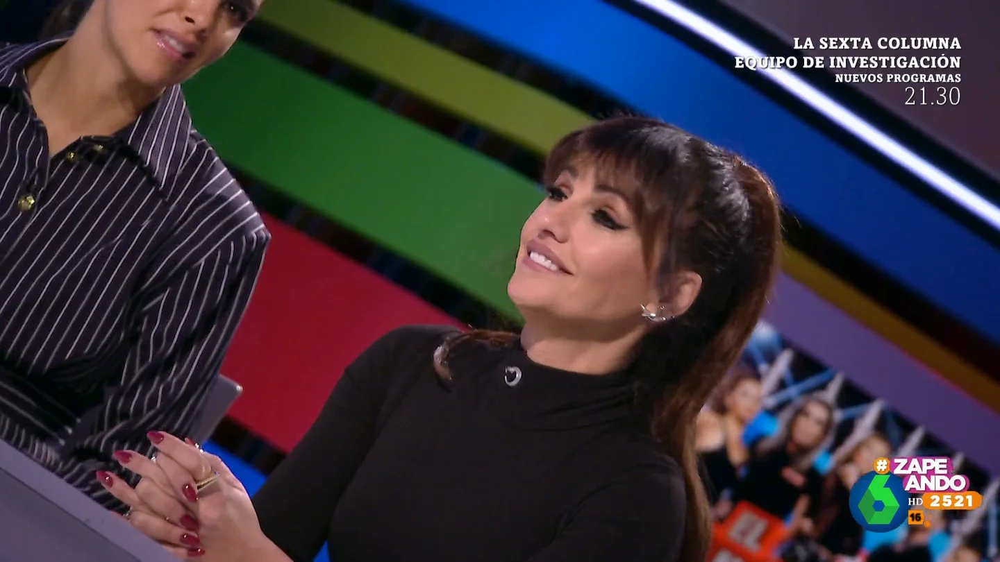 Mónica Cruz cuenta la verdad sobre el tatuaje con las iniciales de Miguel Ángel Muñoz Mónica Cruz cuenta la verdad sobre el tatuaje con las iniciales de Miguel Ángel Muñoz