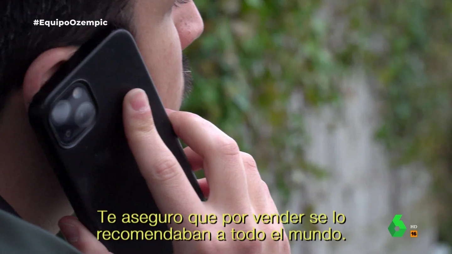Un extrabajador responde en Equipo de Investigación a una clínica estética que niega recetar Ozempic para adelgazar Equipo de Investigación habla con un antiguo trabajador de una clínica estética que promociona en su web Ozempic para adelgazar, pero afirma que no lo receta: "Te aseguro que por vender se lo recomiendan a todo el mundo", sentencia.