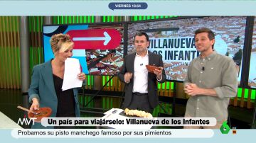 "España quiere saber más": las excusas de Iñaki López para no dejar de comer pisto en pleno directo