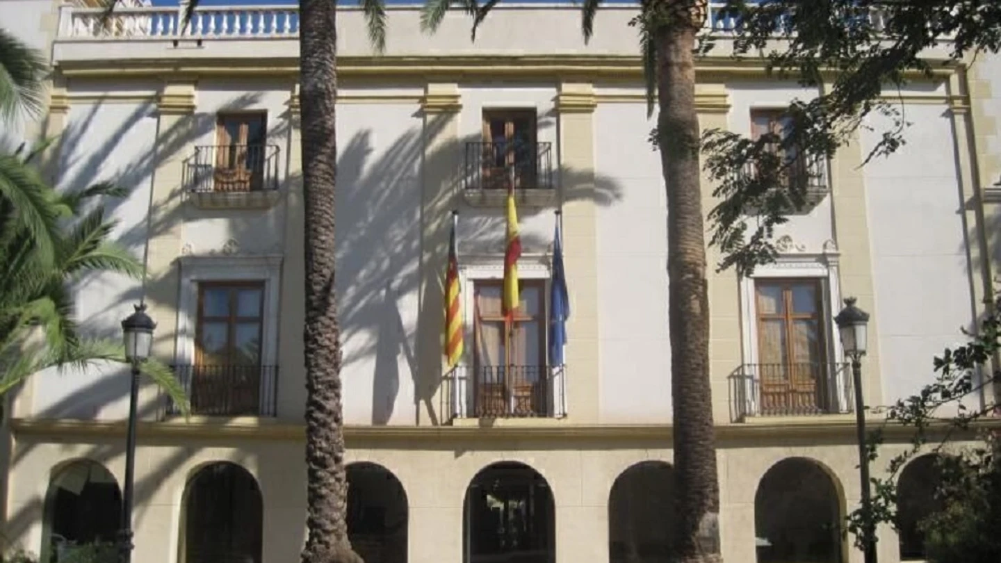 Imagen de la fachada del Ayuntamiento de Moncada Imagen de la fachada del Ayuntamiento de Moncada