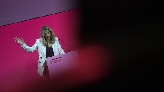  Yolanda D&iacute;az en un acto de Sumar, en el Teatro Goya (Madrid), este 14 de enero.