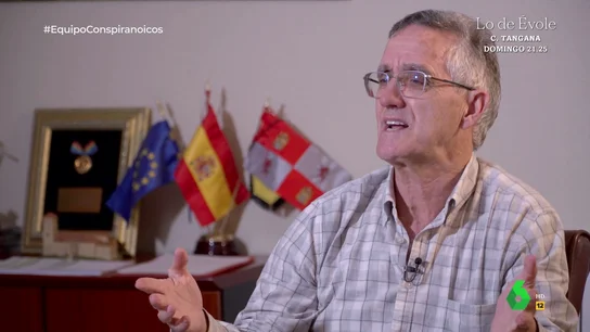 El pasado como alcaldesa de la pionera del negacionismo del cambio climático en España Equipo de Investigación localiza a Josefina Fraile, pionera del negacionismo del cambio climático en España, y pregunta sobre ella a sus vecinos y el actual alcalde. La reacción de la negacionista al encontrarse con los reporteros, en este vídeo.