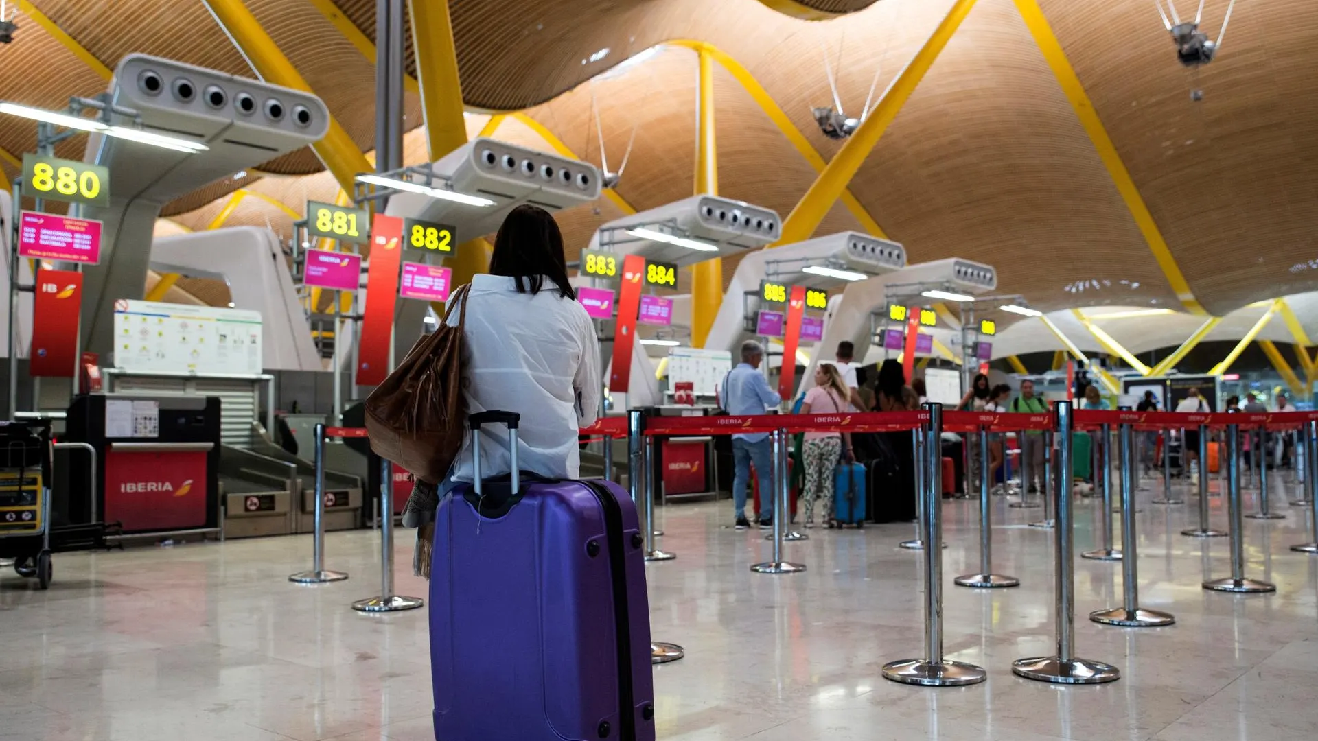 Suben las tasas aeroportuarias: cómo afectará al precio de los billetes de avión