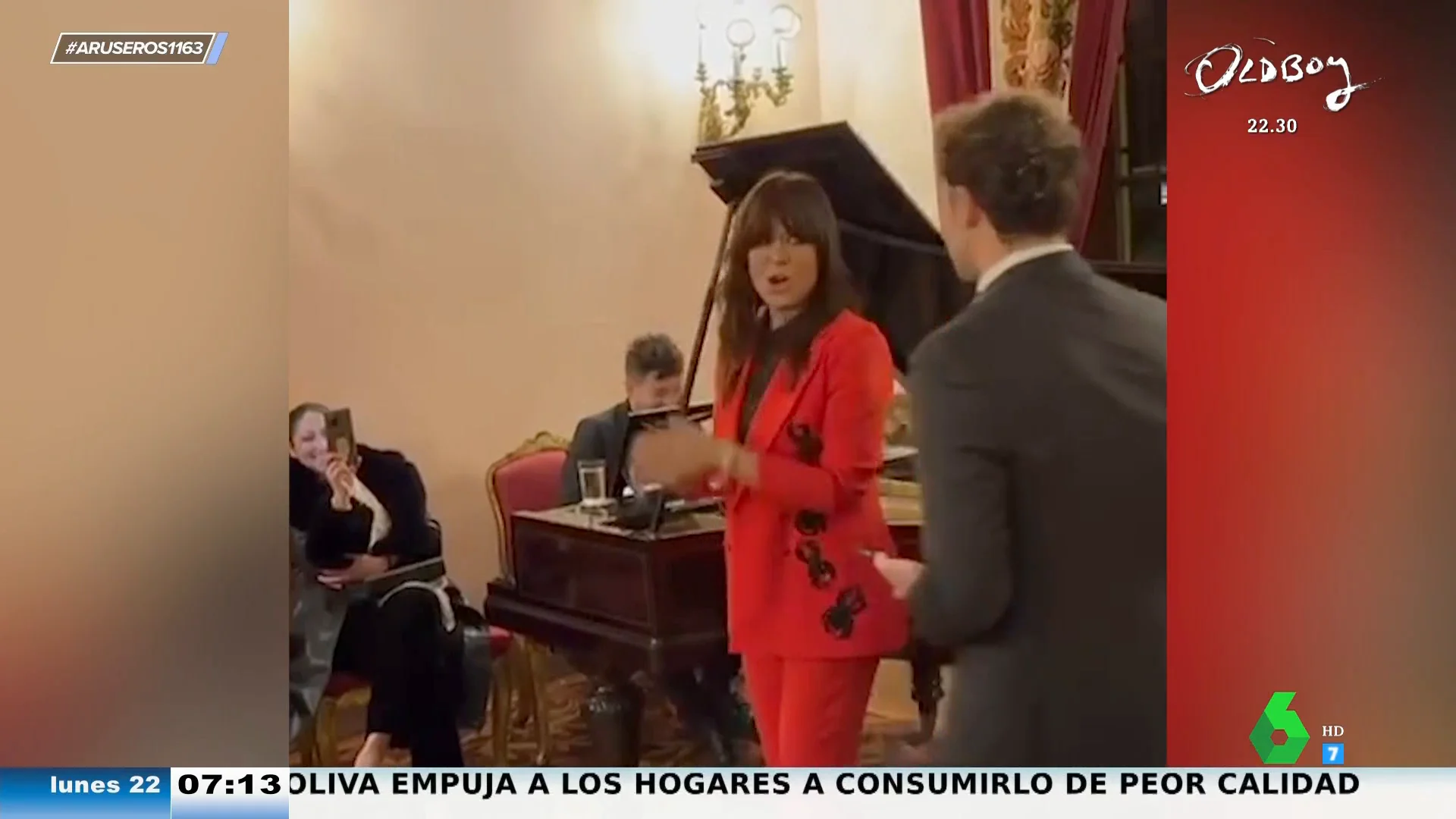 David Bisbal, Vanesa Martín y Pablo López versionan a Rocío Jurado en una fiesta en Sevilla ante Hillary Clinton