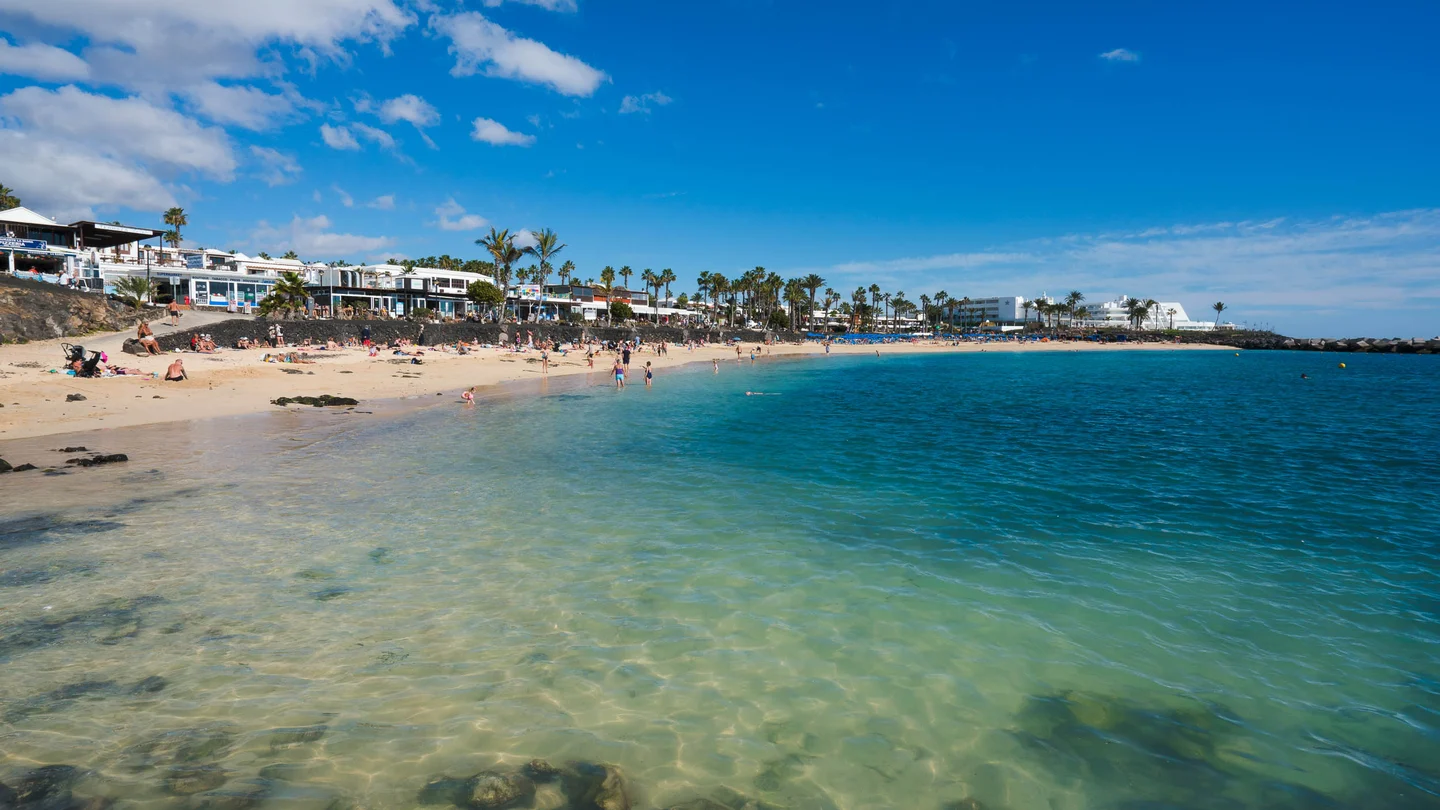 Playa Flamingo, en Lanzarote Playa Flamingo, en Lanzarote
