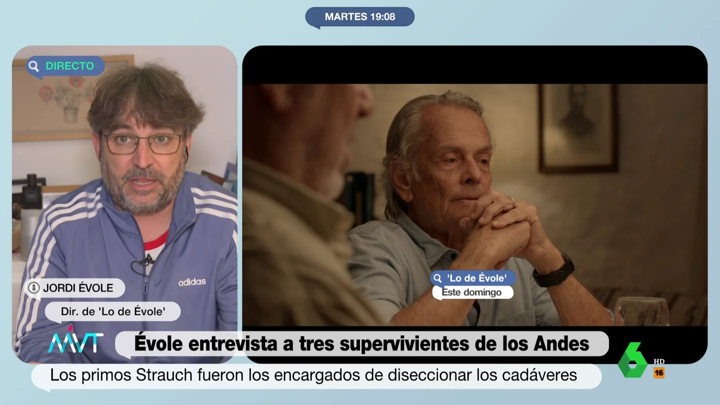 MVT Jordi Évole desvela el comentario de J.A. Bayona antes de entrevistar a los Strauch: "Estás en primero de 'La sociedad de la nieve'" MVT Jordi Évole desvela el comentario de J.A. Bayona antes de entrevistar a los Strauch: "Estás en primero de 'La sociedad de la nieve'"