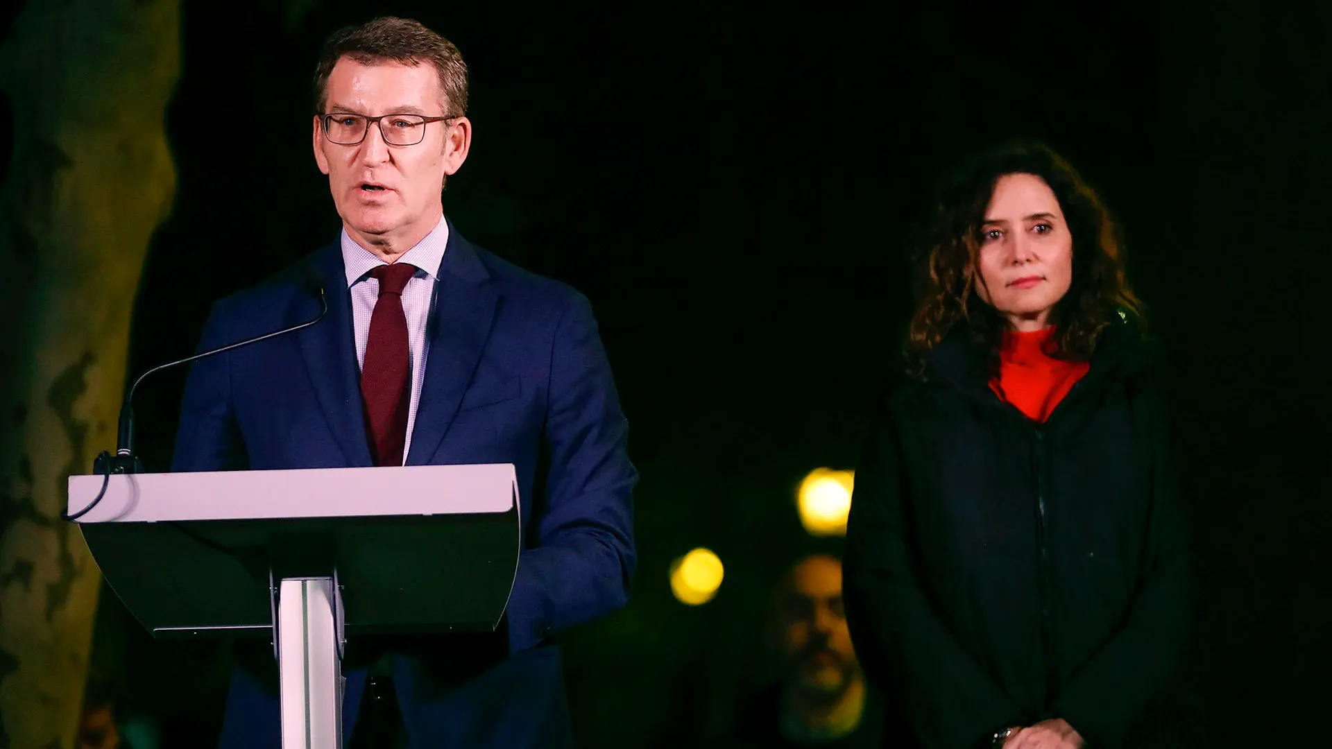 Alberto Núñez Feijóo y Isabel Díaz Ayuso participan en una ofrenda floral en homenaje a Gregorio Ordóñez. 