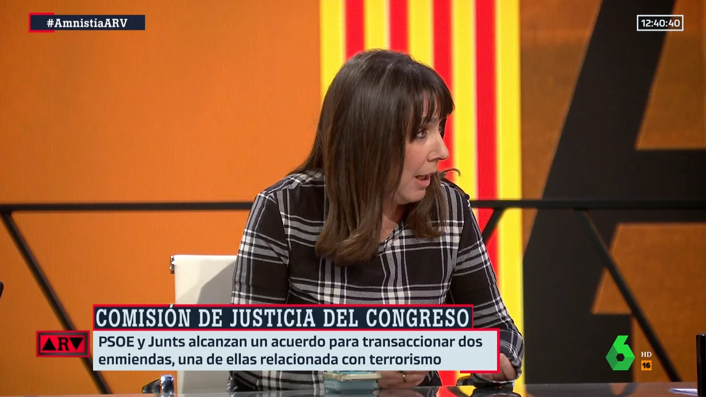 Beatriz Parera, tras el pacto entre PSOE y Junts sobre la amnistía: "No termina de blindar a Puigdemont" Beatriz Parera, tras el pacto entre PSOE y Junts sobre la amnistía: "No termina de blindar a Puigdemont"