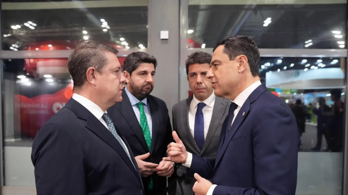 Los presidentes de Castilla-La Mancha, Emiliano García-Page; de Andalucía, Juanma Moreno; de la Comunidad de Murcia, Fernando López Miras, y de Valencia, Carlos Mazón. Los presidentes de Castilla-La Mancha, Emiliano García-Page; de Andalucía, Juanma Moreno; de la Comunidad de Murcia, Fernando López Miras, y de Valencia, Carlos Mazón.