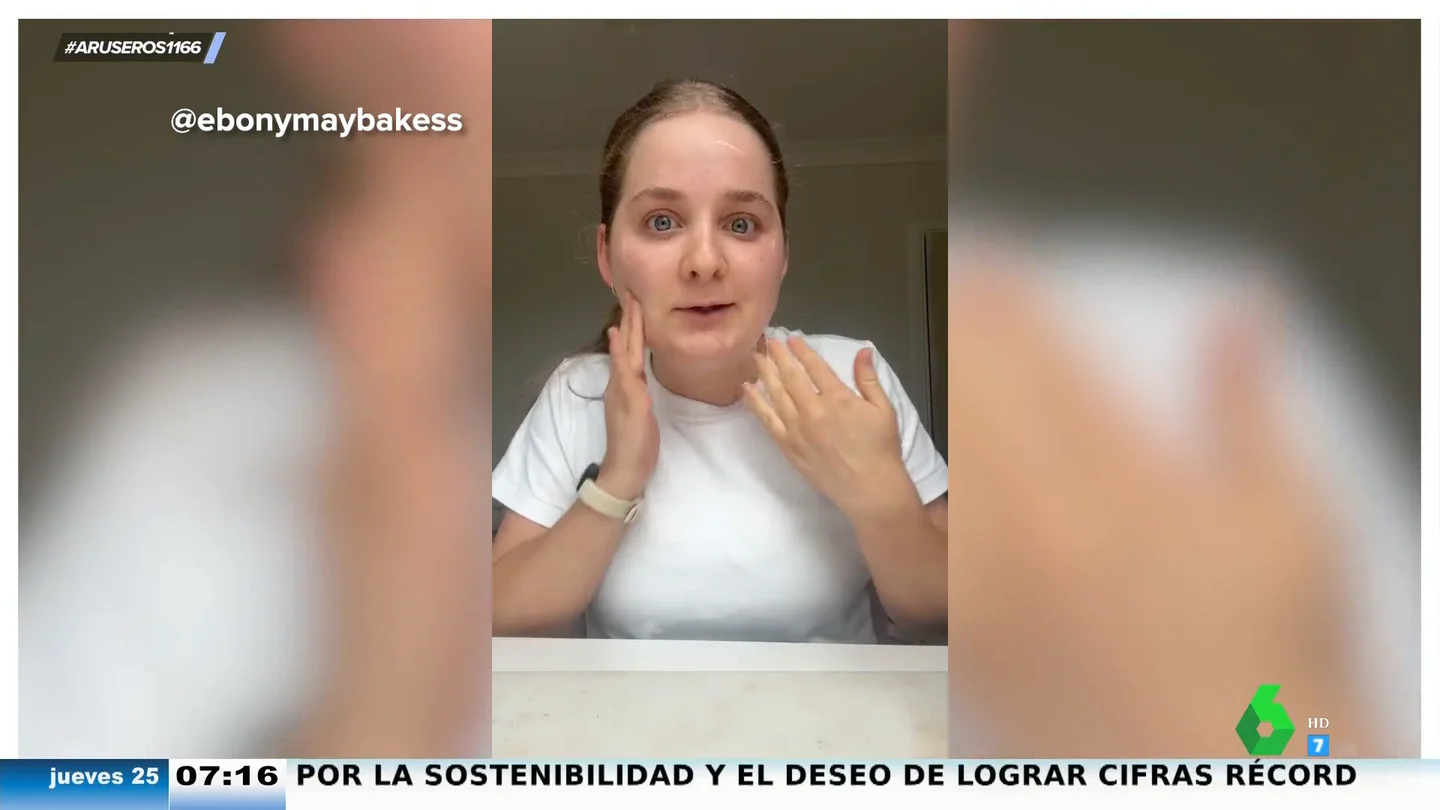La sorprendente voz de esta joven de 20 años que no aparenta tener más de 5 cuando habla: "Nadie se la toma en serio" La sorprendente voz de esta joven de 20 años que no aparenta tener más de 5 cuando habla: "Nadie se la toma en serio"