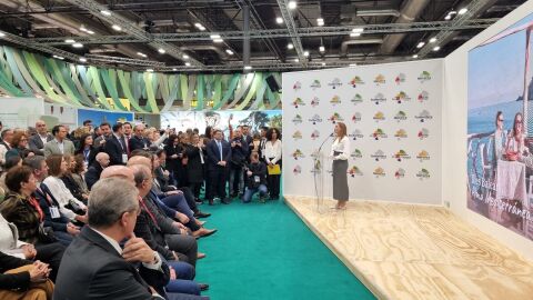 Rueda de prensa en el stand de Islas Baleares