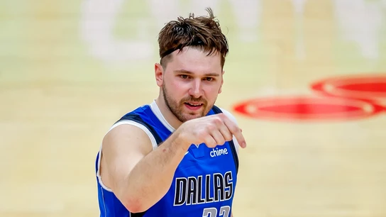 Luka Doncic, con los Mavs Luka Doncic, con los Mavs