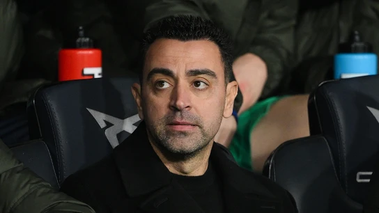 Xavi Hernández, en el banquillo del Barça Xavi Hernández, en el banquillo del Barça