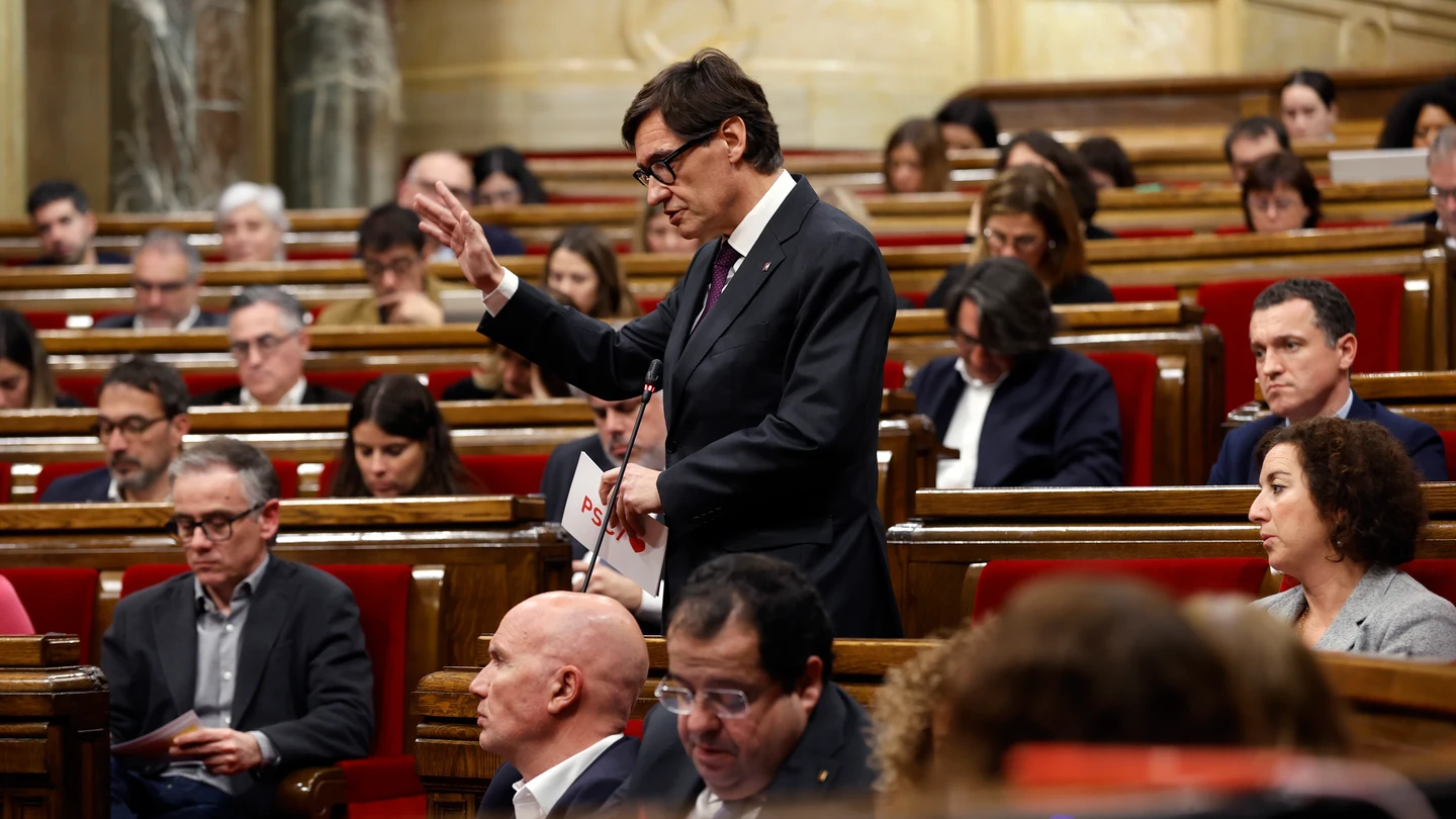 Salvador Illa, en el Parlament de Cataluña Salvador Illa, en el Parlament de Cataluña