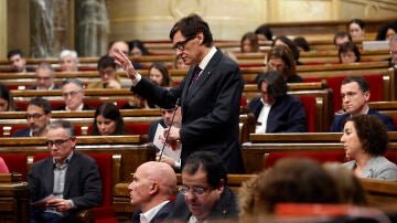 Salvador Illa, en el Parlament de Cataluña
