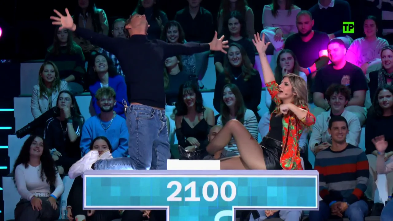 Hoy, en Generación TOP, Edu Casanova, Rosa López y Ramoncín se enfrentan en una batalla histórica arbitrada por Ana Pastor