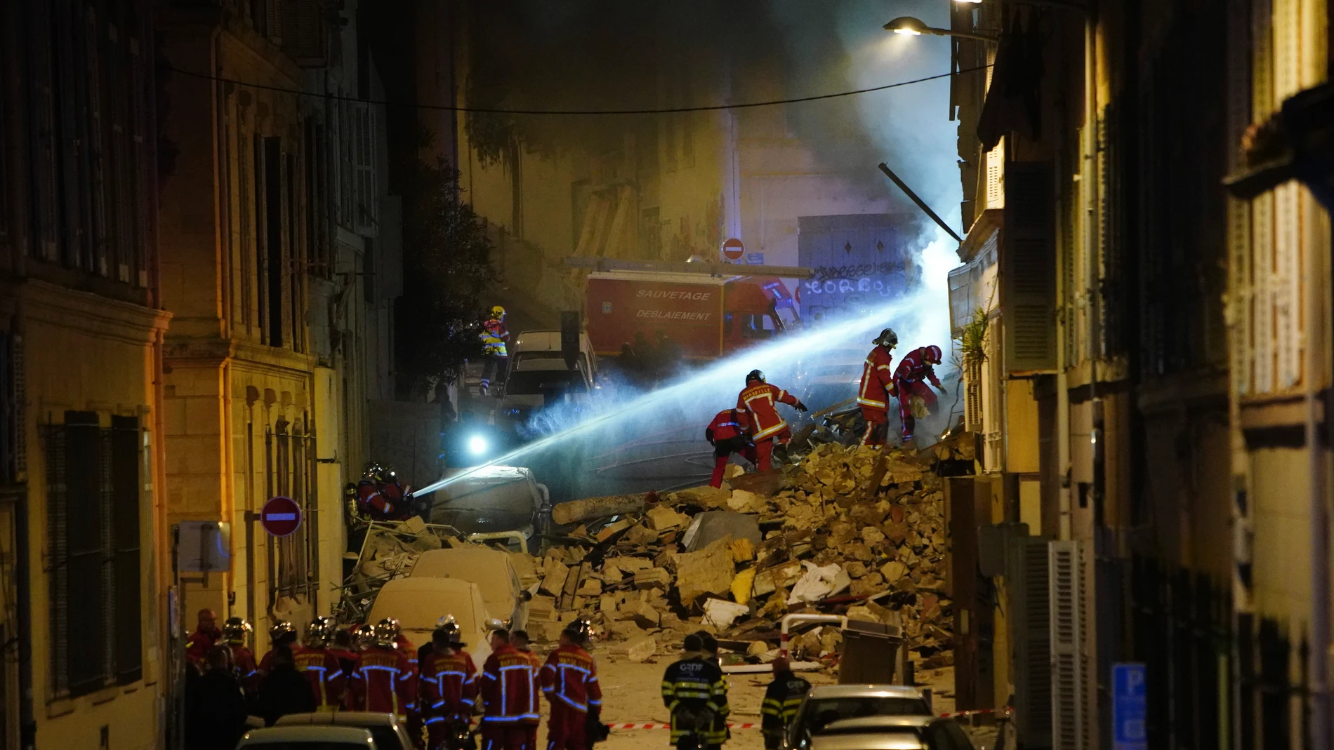 Tragedia en Marsella: muere un niño de 7 años en un incendio que deja varios menores más en estado grave