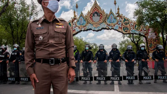 Imagen de un policía en Tailandia Imagen de un policía en Tailandia