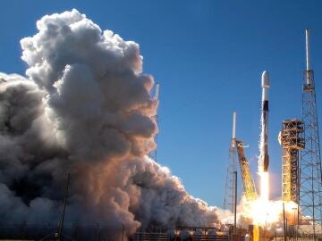 Un Falcon 9 lanza la cápsula de carga Cygnus rumbo a la Estación Espacial Internacional