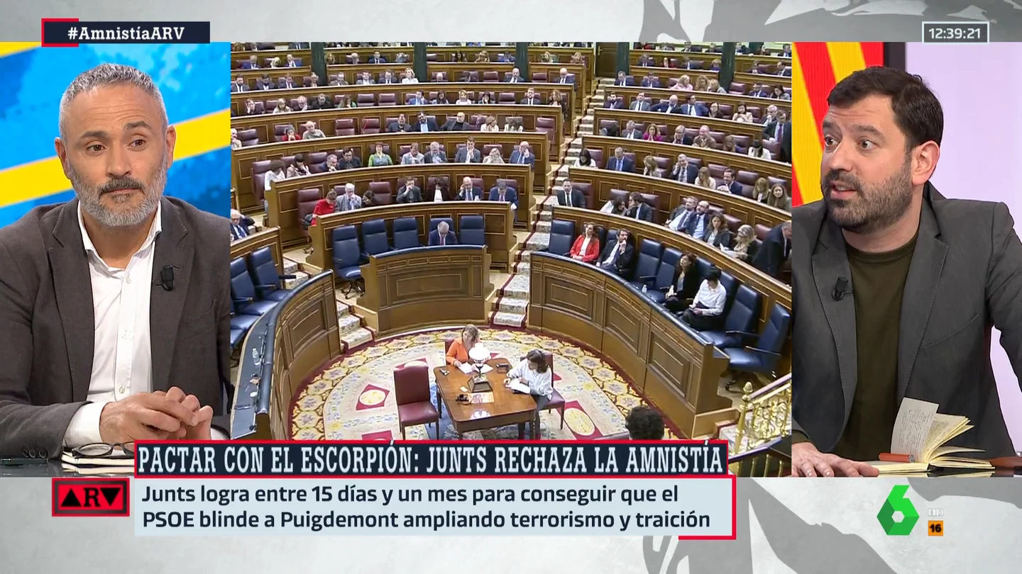 Valdivia, tajante: "A Puigdemont le importa la gobernabilidad de España lo mismo que al PP" Valdivia, tajante: "A Puigdemont le importa la gobernabilidad de España lo mismo que al PP"