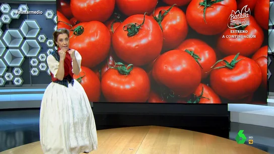 Cristina Gallego responde a la exministra que aseguró que el tomate español es "incomible" "No tenéis nada que hacer contra nuestros tomates, y si no ¿por qué coño hacéis vichyssoise y no gazpacho?", comenta Cristina Gallego, que en este vídeo reivindica el producto español y carga contra las baguettes, los croissants y 'El Principito'.