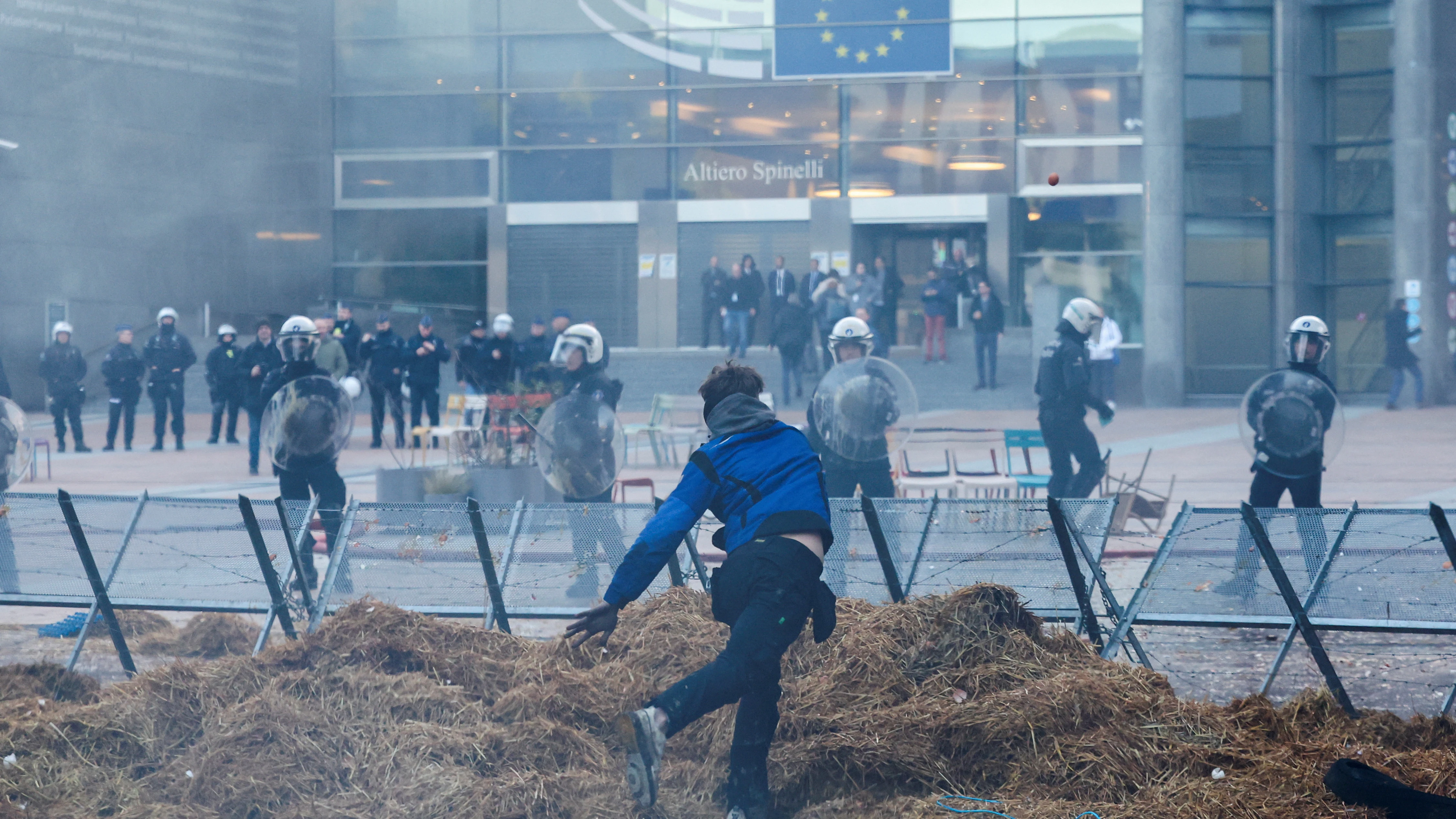 Protesta de los agricultores ante el Parlamento Europeo