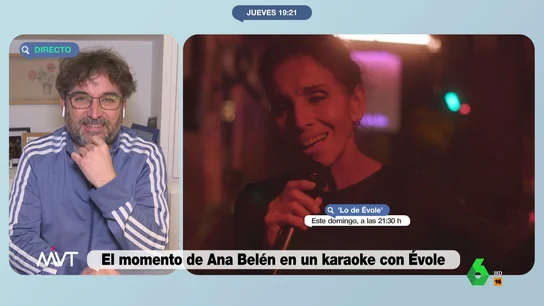 Iñaki López pregunta a Évole por su momento "pianista de Barrio Sésamo" en un karaoke con Ana Belén: "Hice lo que pude" Iñaki López pregunta a Évole por su momento "pianista de Barrio Sésamo" en un karaoke con Ana Belén: "Hice lo que pude"