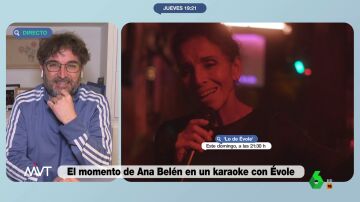 Iñaki López pregunta a Évole por su momento "pianista de Barrio Sésamo" en un karaoke con Ana Belén: "Hice lo que pude"
