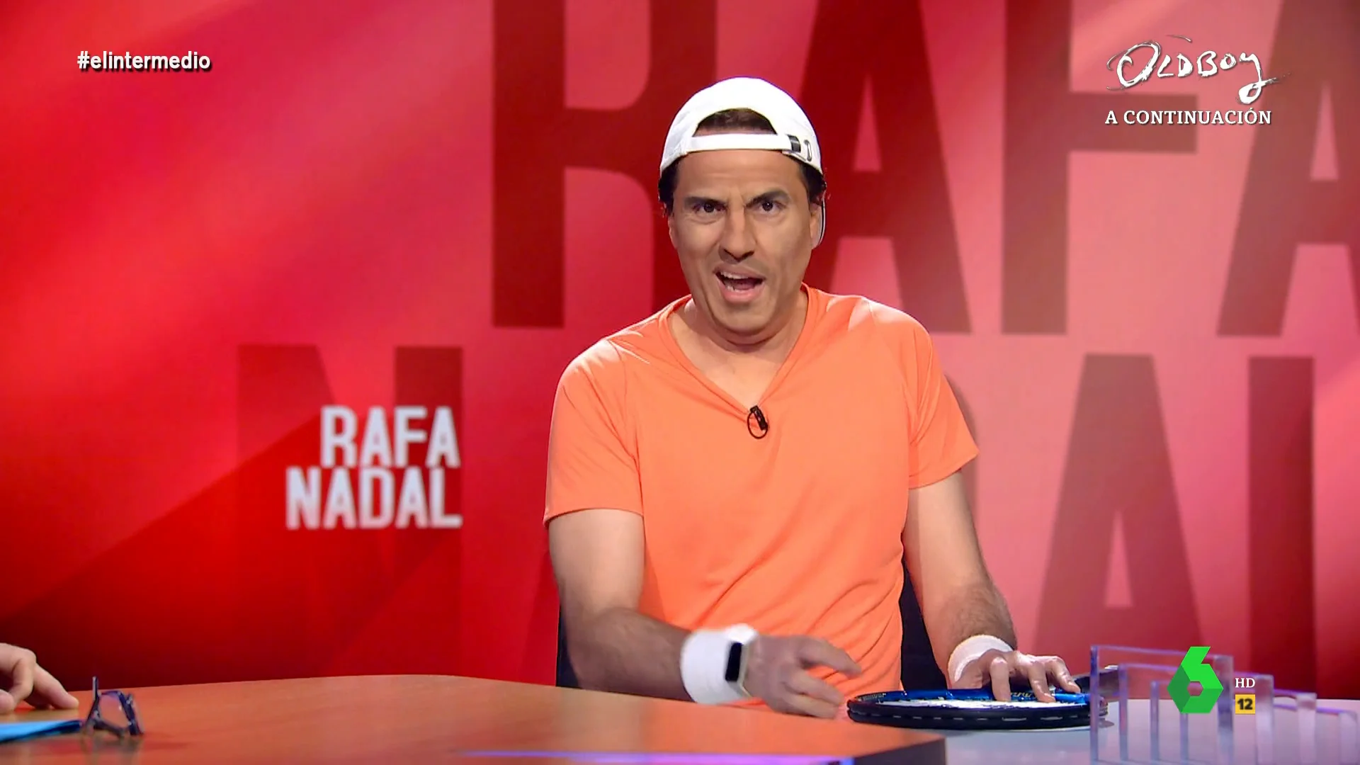 'Rafa Nadal' defiende su 'fichaje' por Arabia Saudí: "Con los billetes no son racistas para nada, los tienen de todos los colores" 'Rafa Nadal' analiza a Carlos Alcaraz: "Es como Arabia Saudí, mires donde mires solo ves crecimiento y desarrollo"