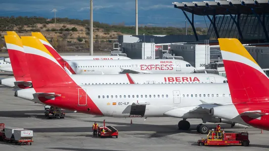 Imagen de archivo de varios aviones de Iberia Imagen de archivo de varios aviones de Iberia