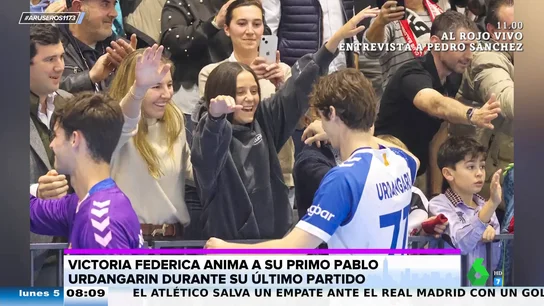 Victoria Federica y Pablo Urdangarin se funden en un abrazo viral durante un partido Victoria Federica y Pablo Urdangarin se funden en un abrazo viral durante un partido