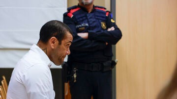 Dani Alves, durante el juicio por violación en la Audiencia de Barcelona