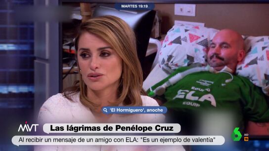M&aacute;s Vale Tarde comenta el emocionante momento protagonizado por Pen&eacute;lope Cruz en su entrevista de ayer con Pablo Motos en 'El Hormiguero'. Las l&aacute;grimas de la ganadora del Oscar al recibir el mensaje de un amigo con ELA, en este v&iacute;deo.