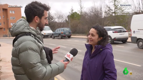 Una vecina de Molina desvela a Isma Juárez cómo se liga en el pueblo más frío de España Isma Juárez visita Molina de Aragón, en Guadalajara, el pueblo más frío de España. Allí ha podido conversar con algunos vecinos y con el alcalde de la localidad sobre cómo es la vida allí. Sus divertidas reflexiones, en este vídeo de El Intermedio.
