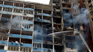 Edificio dañado en Kyiv en el ataque ruso del 7 de febrero de 2024. 