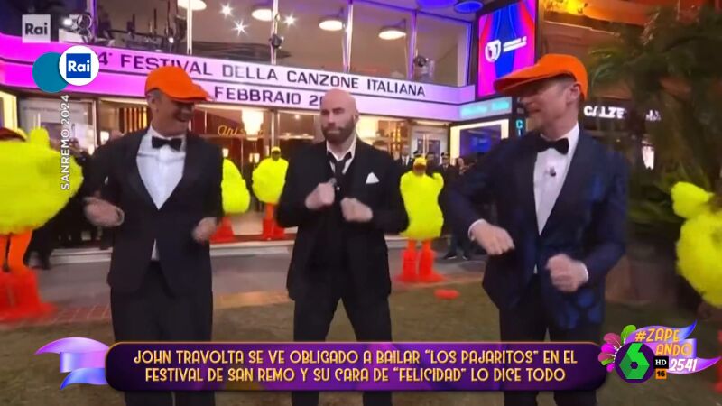 La impagable imagen de John Travolta bailando los pajaritos en el festival de San Remo de Italia