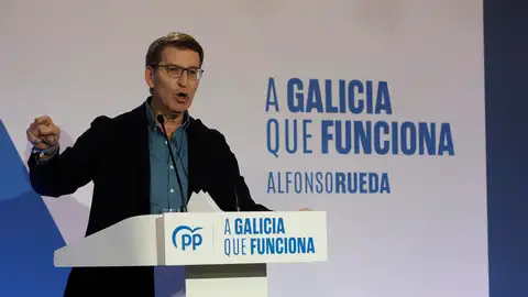 Feijóo en un mitin del PP en Galicia