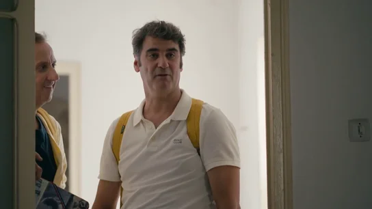 Jesulín de Ubrique vuelve a la casa de su infancia: "Fuimos muy felices aquí" Jesulín de Ubrique vuelve a la casa de su infancia: "Fuimos muy felices aquí"