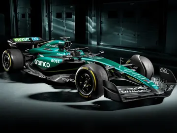 Fernando Alonso ya conoce al nuevo e ilusionante Aston Martin AMR24 Fernando Alonso ya conoce al nuevo e ilusionante Aston Martin AMR24