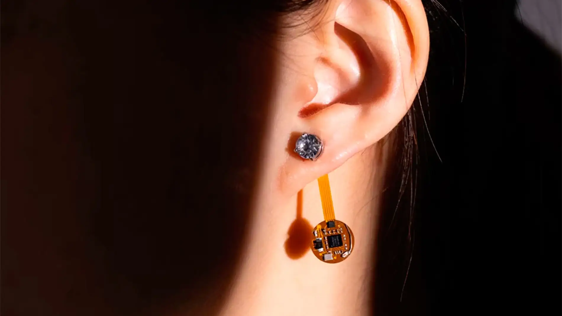 Los prototipos de pendientes inteligentes Los prototipos de pendientes inteligentes