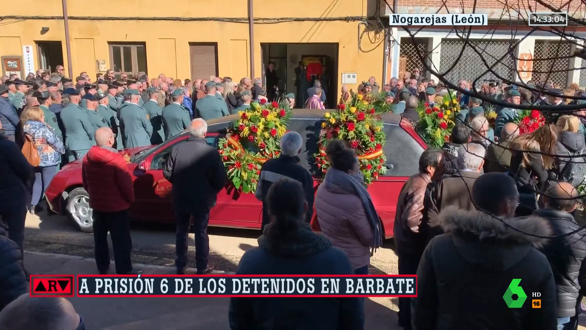 El desgarrador grito de un guardia civil durante el funeral de su compañero: "Siempre ganan"
