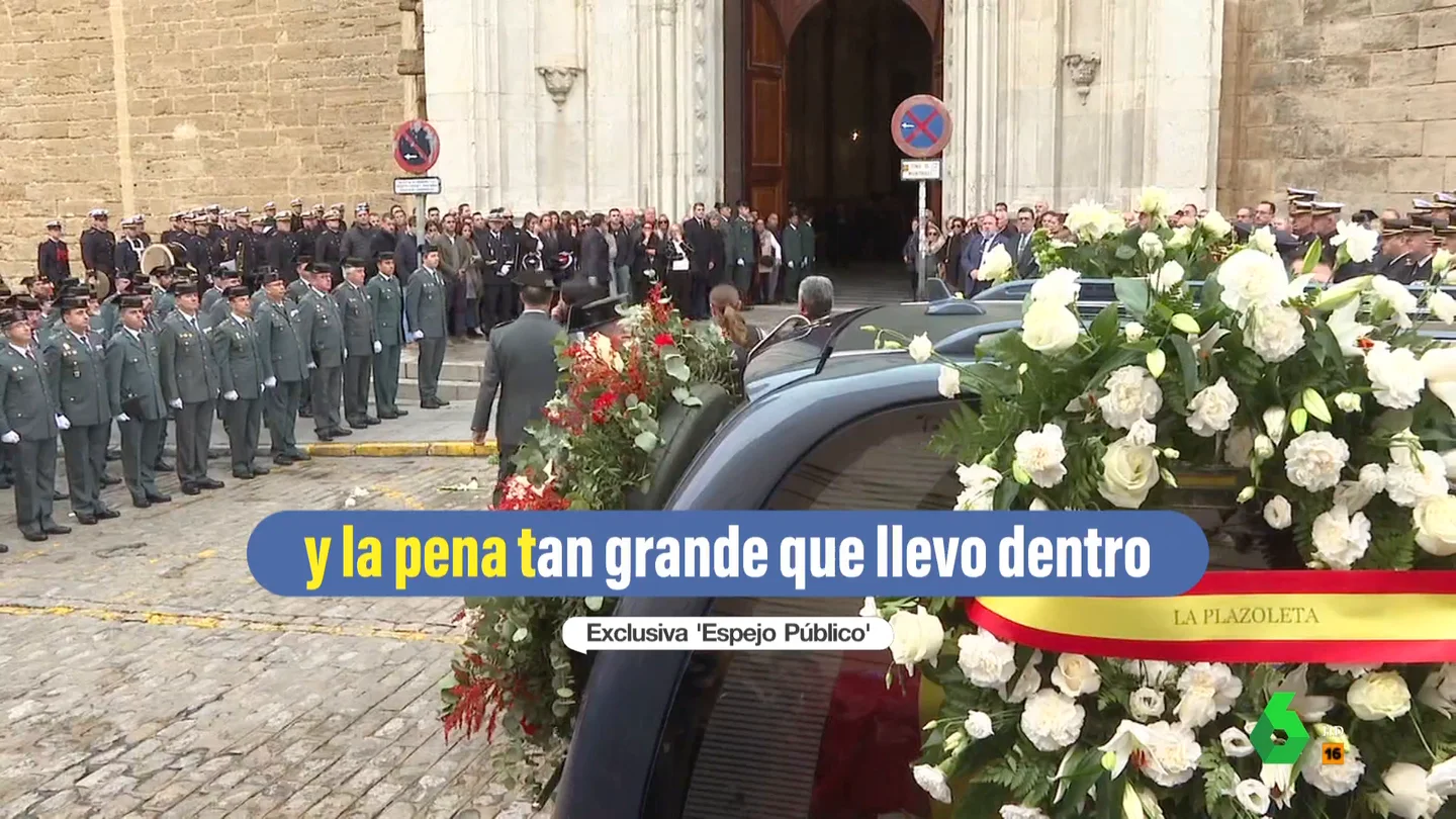 El testimonio de la madre del guardia civil asesinado: "A mi hijo lo montaron en un flotador prácticamente" El testimonio de la madre del guardia civil asesinado: "A mi hijo lo montaron en un flotador prácticamente"