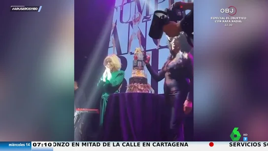 El fiestón por el 70 cumpleaños de Bibiana Fernández con actuaciones de las Nancys Rubias, Loles León o la Terremoto El fiestón por el 70 cumpleaños de Bibiana Fernández con actuaciones de las Nancys Rubias, Loles León o la Terremoto