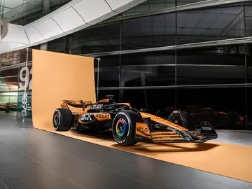 McLaren MCL38 McLaren MCL38