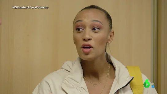 Ana Peleteiro habla de su lado más "macarrilla" en el instituto: "No me llegaron a expulsar, pero estuve al límite" Ana Peleteiro habla de su lado más "macarrilla" en el instituto: "No me llegaron a expulsar, pero estuve al límite"