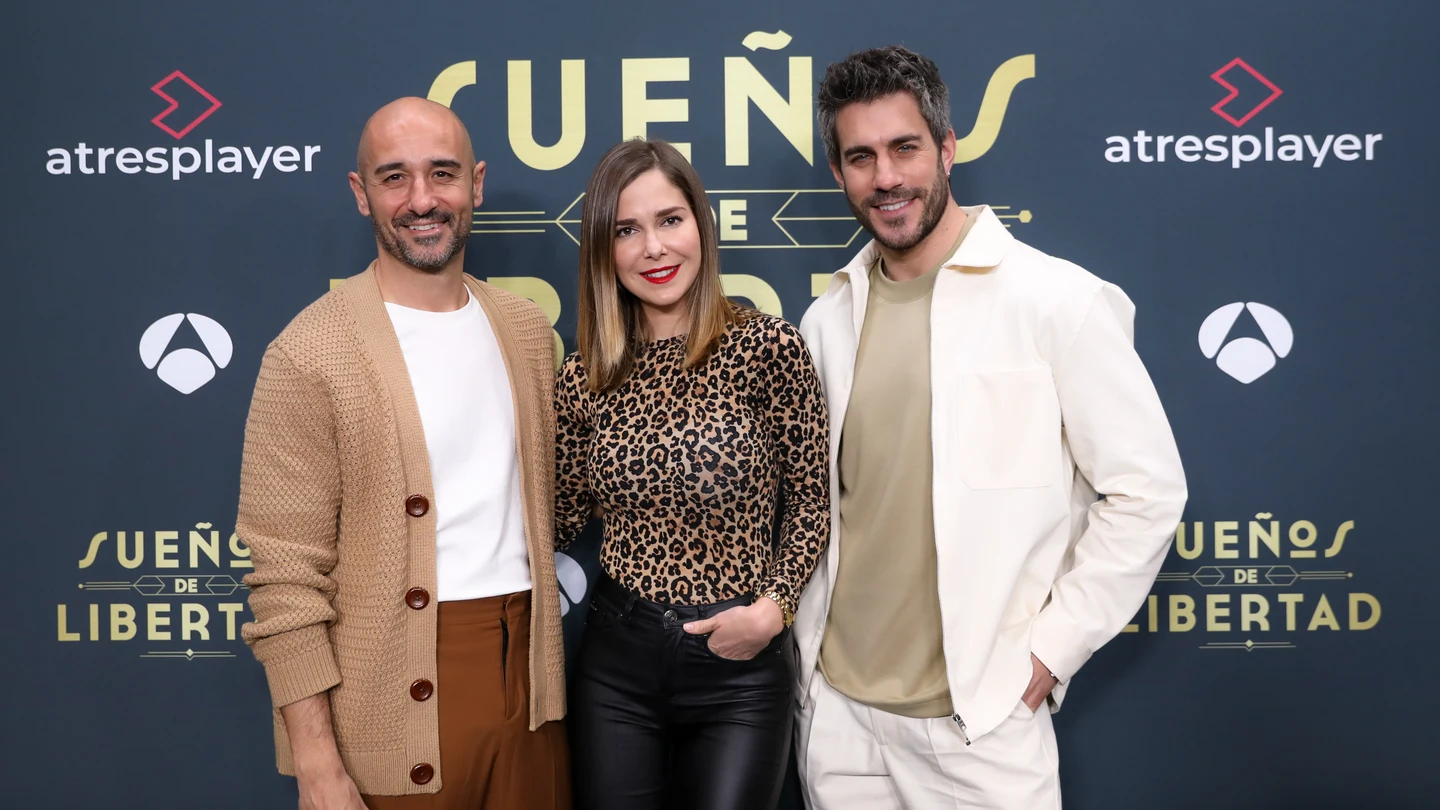 Alain Hernbández, Natalia Sánchez y Dani Tatay presentan 'Sueños de libertad'. Alain Hernbández, Natalia Sánchez y Dani Tatay presentan 'Sueños de libertad'.
