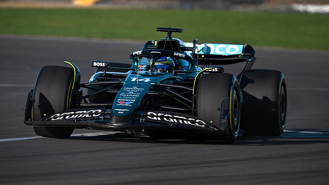 El Aston Martin de Fernando Alonso en Silverstone