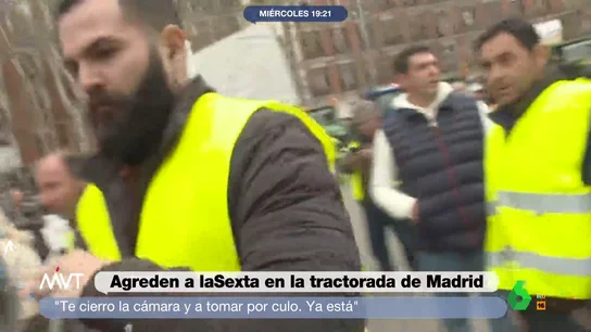Cristina Pardo estalla contra las agresiones a laSexta en las protestas de los agricultores "¿Por qué no podemos grabar en plena calle en una convocatoria que han hecho ellos?", se pregunta Cristina Pardo al ver a radicales de las protestas de los agricultores agredir a los reporteros de laSexta. Su reacción completa, en este vídeo.