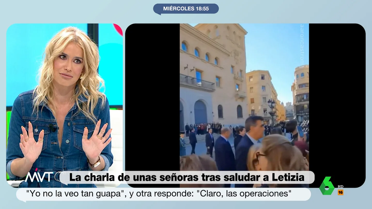 Afra Blanco reacciona a la charla viral entre dos señoras sobre la reina Letizia "Yo la veo más joven que tú", comentaba una señora a otra justo después de saludar a la reina Letizia, mientras la amiga le responde que "claro, con las operaciones y bien vestida y bien todo". El divertido análisis de Más Vale Tarde, en este vídeo.